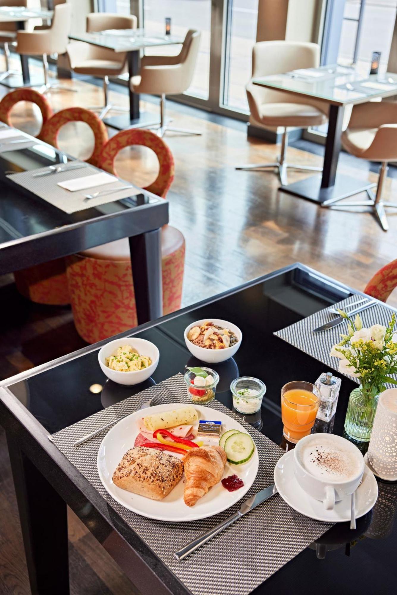 Legere Hotel Tuttlingen Ngoại thất bức ảnh